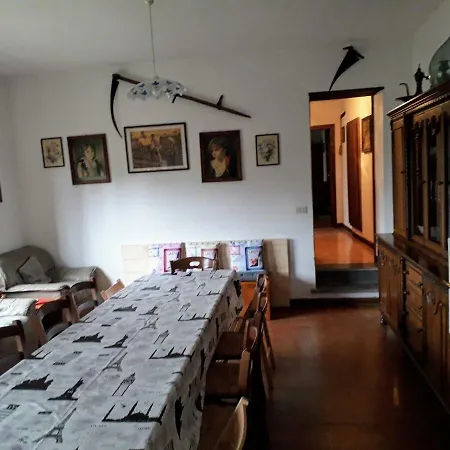 Lantgård Agriturismo Calcinaia Sul Lago *