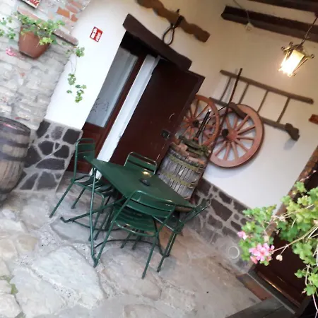 Agriturismo Calcinaia Sul Lago Lantgård