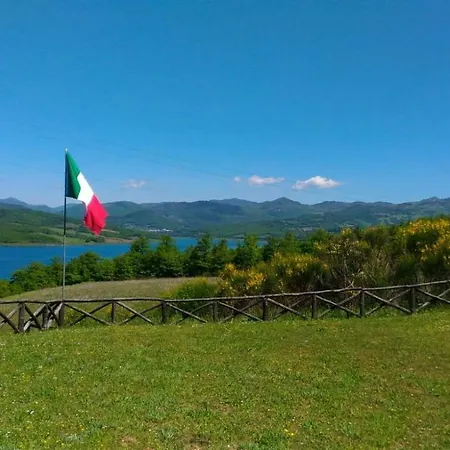 Agriturismo Calcinaia Sul Lago Lantgård Sansepolcro