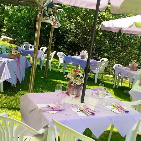 Agriturismo Calcinaia Sul Lago Фермерский дом *