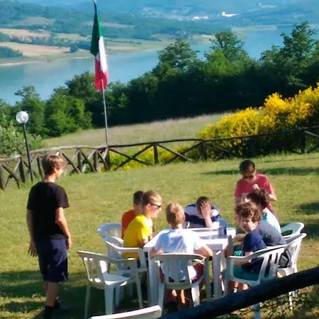 Agriturismo Calcinaia Sul Lago * Сансеполькро