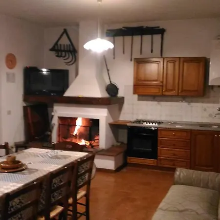 Фермерский дом Agriturismo Calcinaia Sul Lago