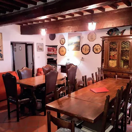 Фермерский дом Agriturismo Calcinaia Sul Lago *