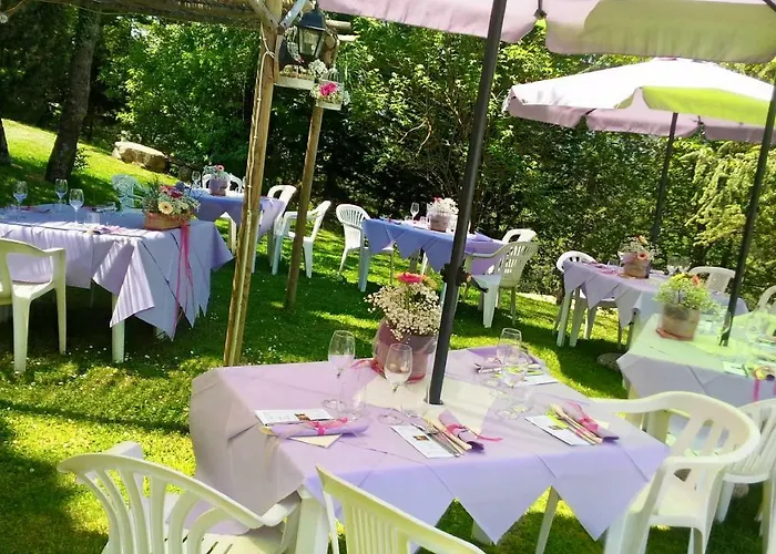 Agriturismo Calcinaia Sul Lago בית חווה *